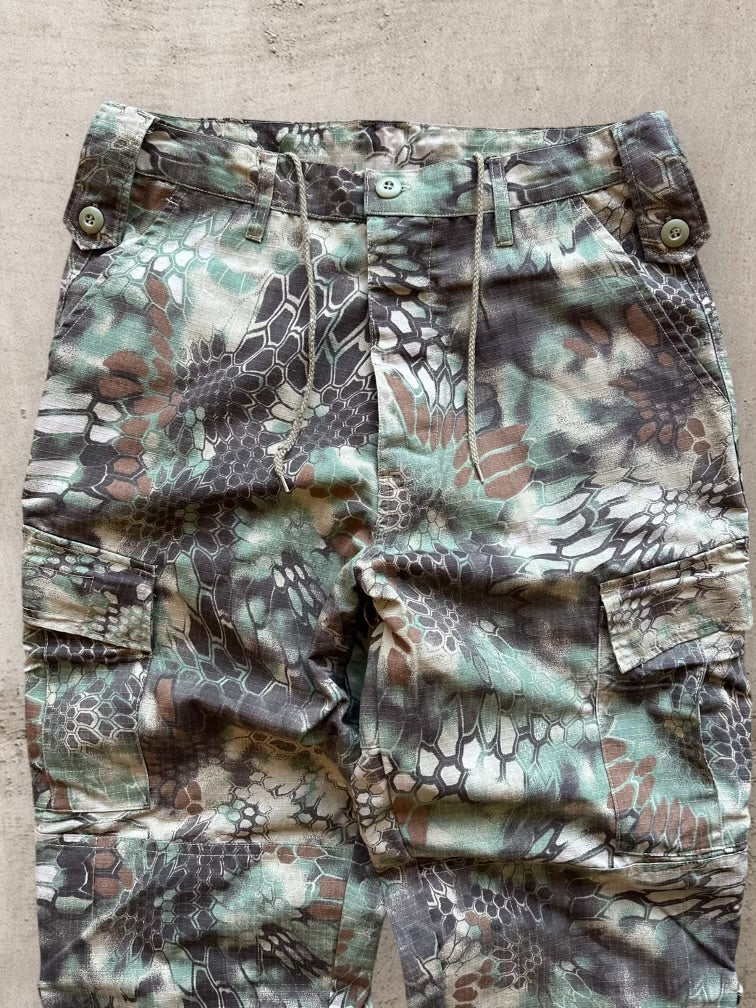 00s Military Camouflage Cargo Pants - 34