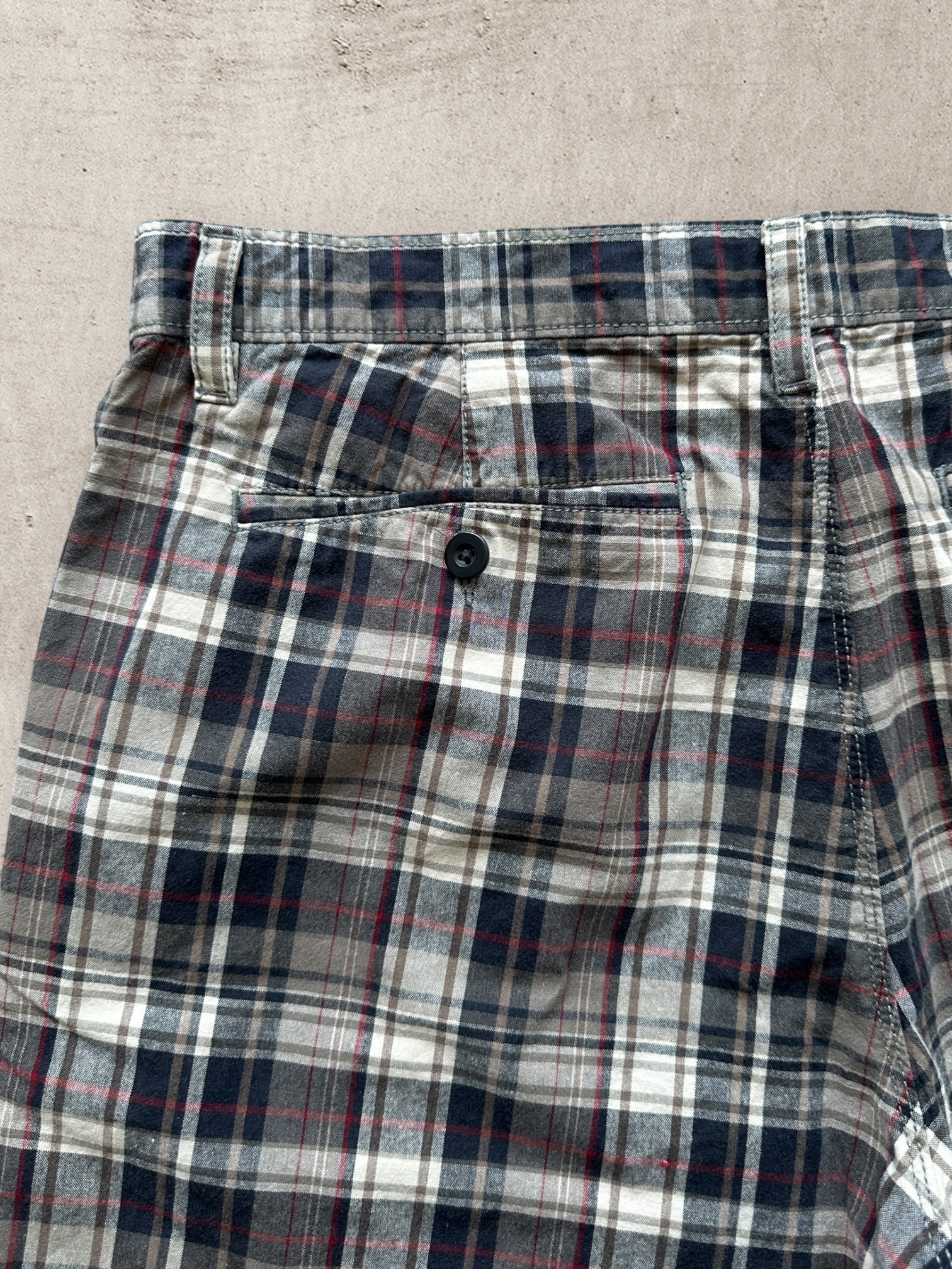 00s Sonoma Plaid Shorts - 36”