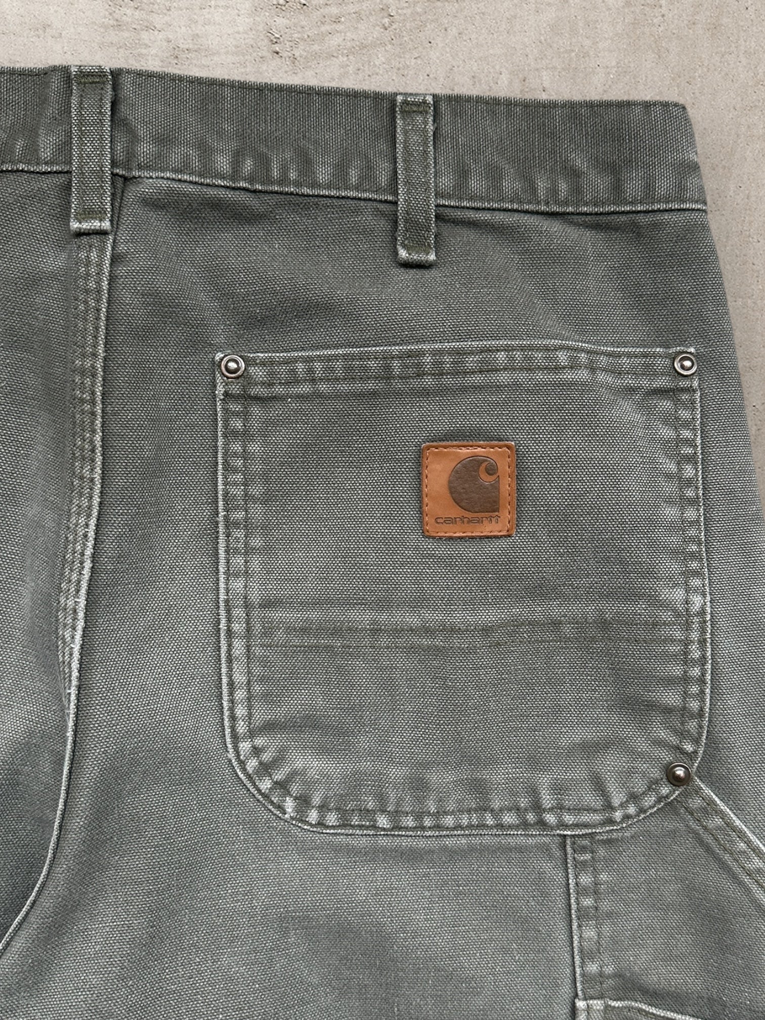 00s Carhartt Distressed Double Knee Pants - 32