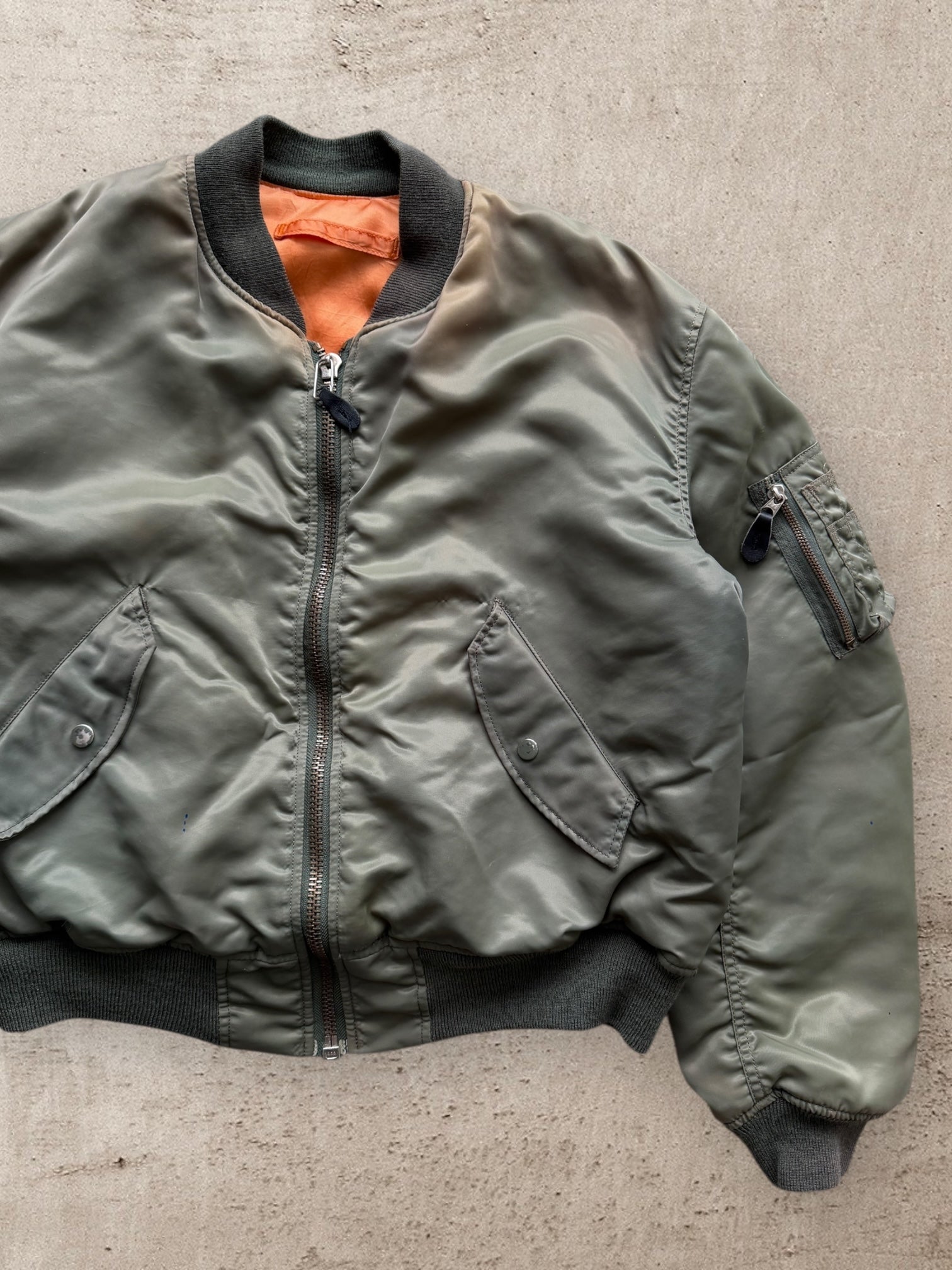 00s Military Faded Bomber Jacket - Medium