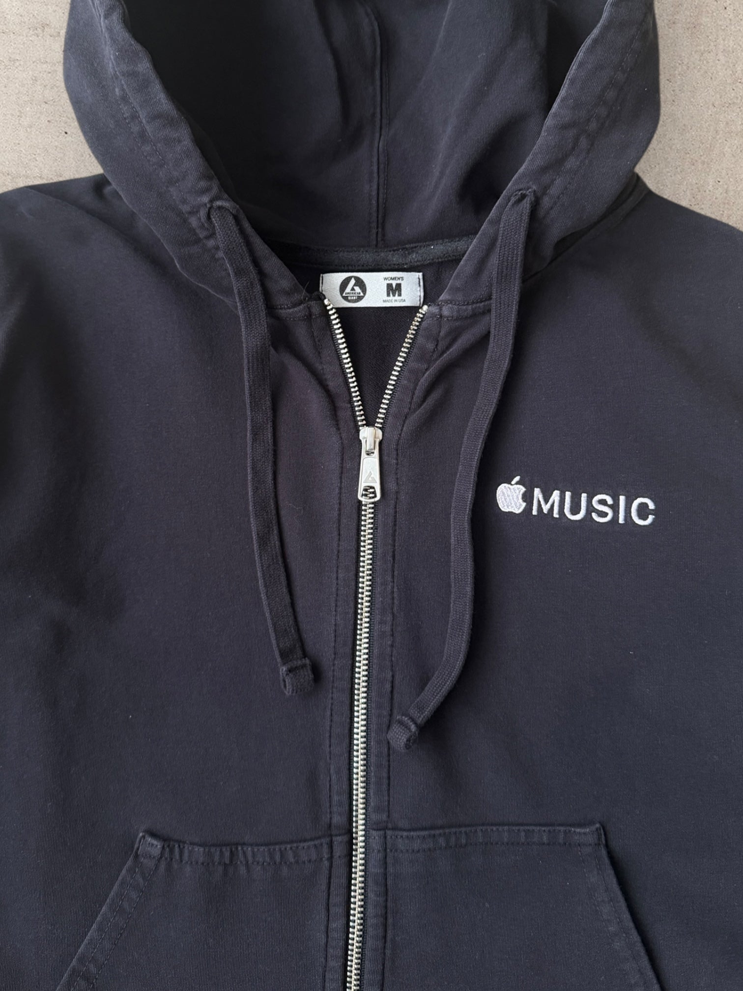 00s Apple Music Zip Up Hoodie - Small