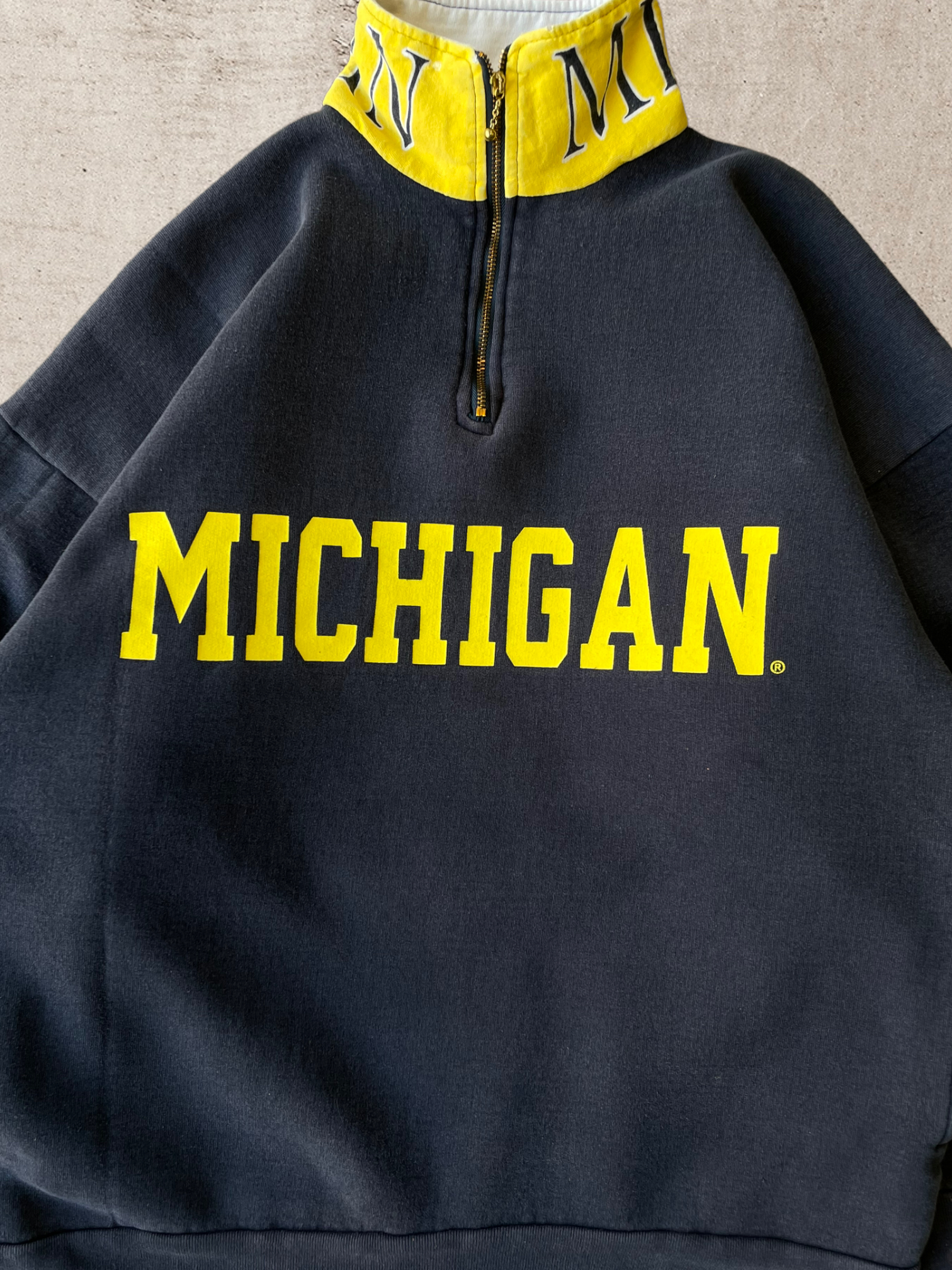 90s University of Michigan Quarter Zip Sweatshirt - XL