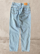 Load image into Gallery viewer, 90s Levi 550 Light Wash Jeans - 32x34
