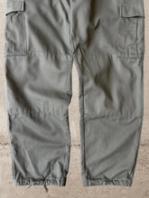 Load image into Gallery viewer, Vintage Rothco Cargo Pants - 39x31
