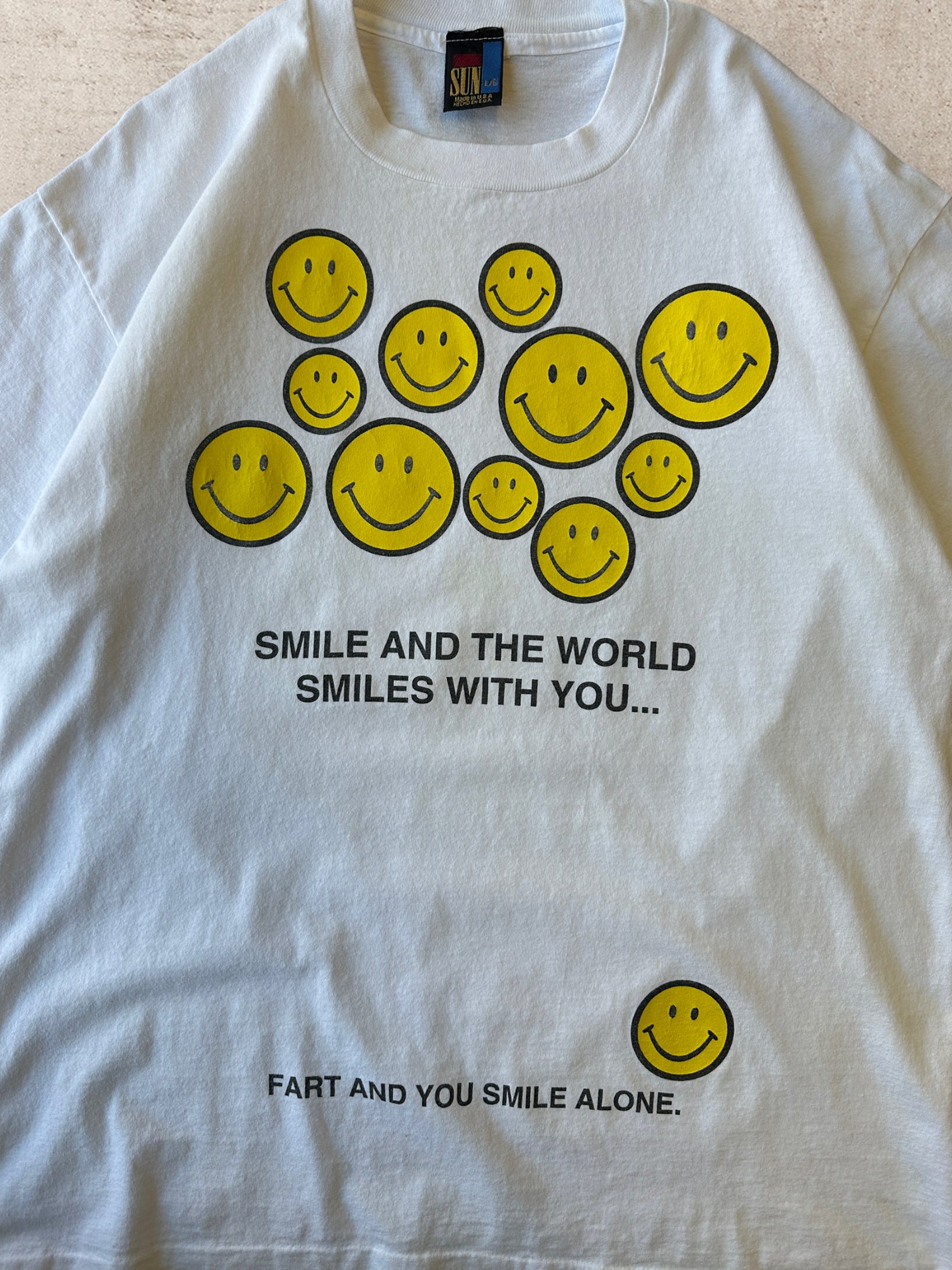 90s Smile Graphic T-Shirt - Large