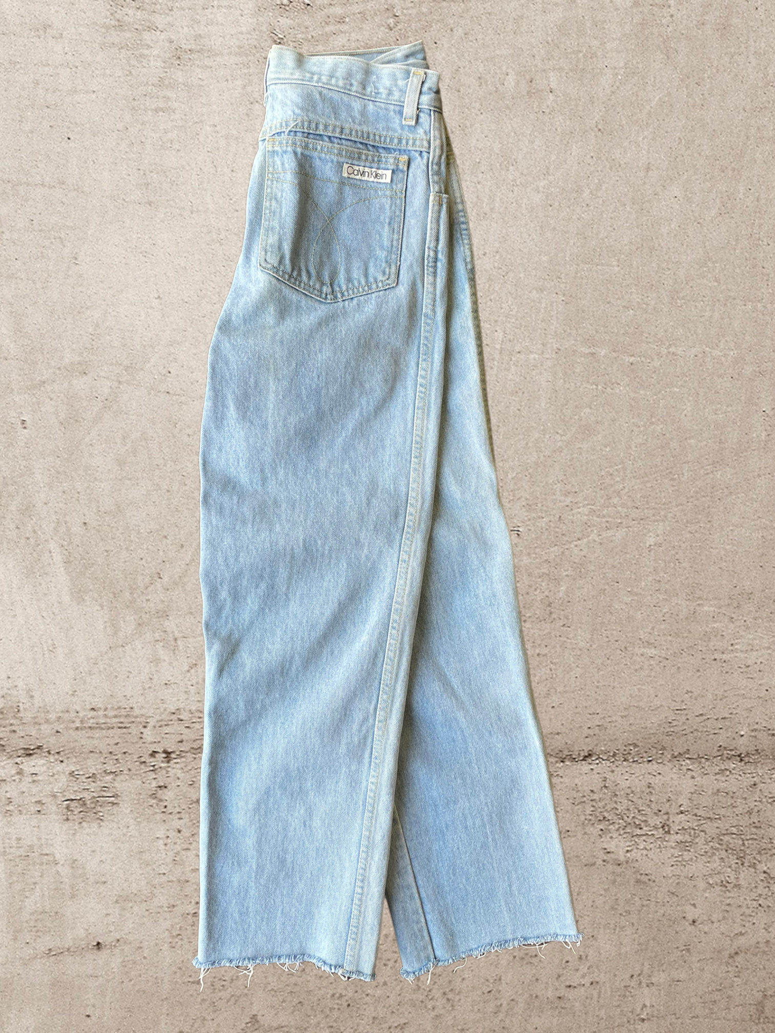 90s Calvin Klein Light Wash Jeans - 28x28