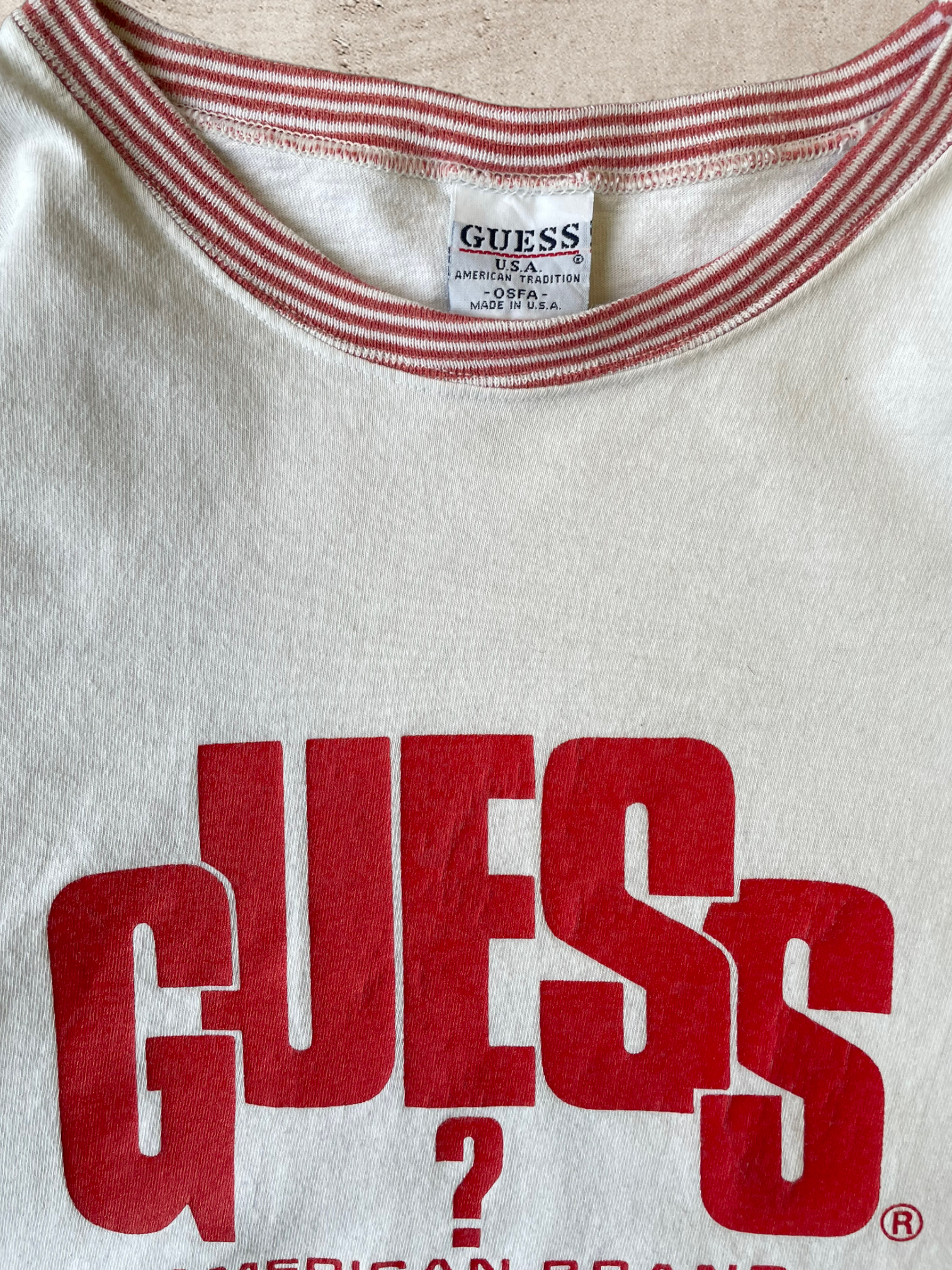 90s Guess Graphic T-Shirt - Large