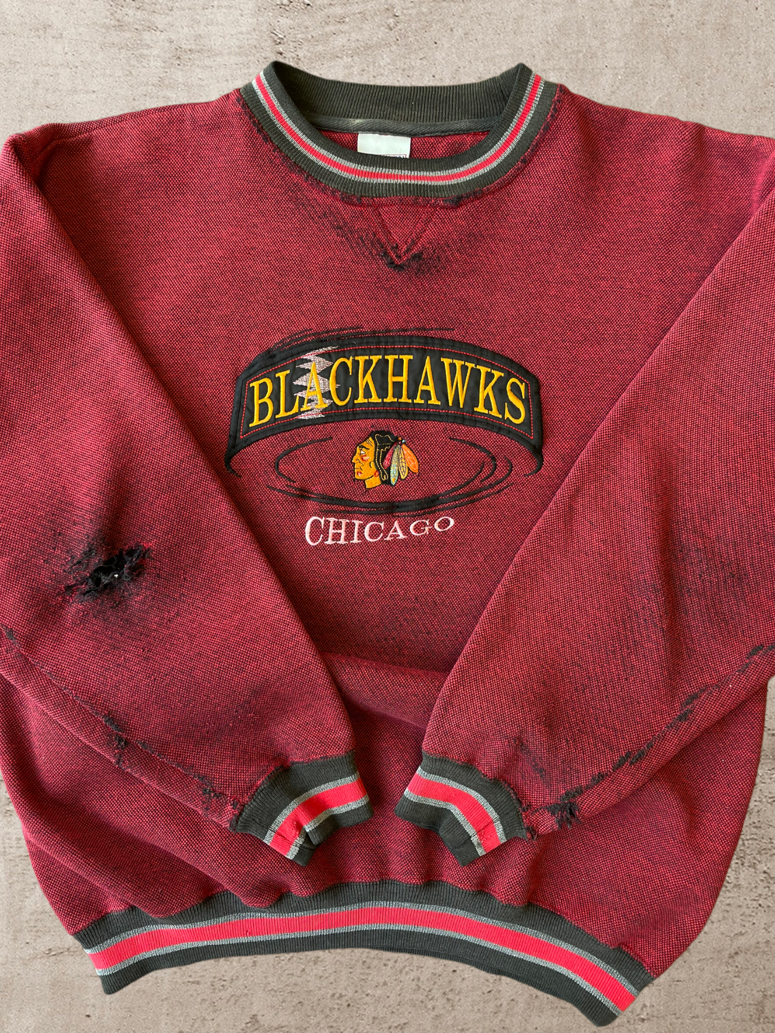 90s Distressed Chicago Blackhawks Crewneck - Large