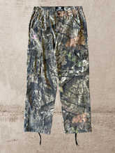 Load image into Gallery viewer, Vintage Real Tree Cargo Pants -33x31
