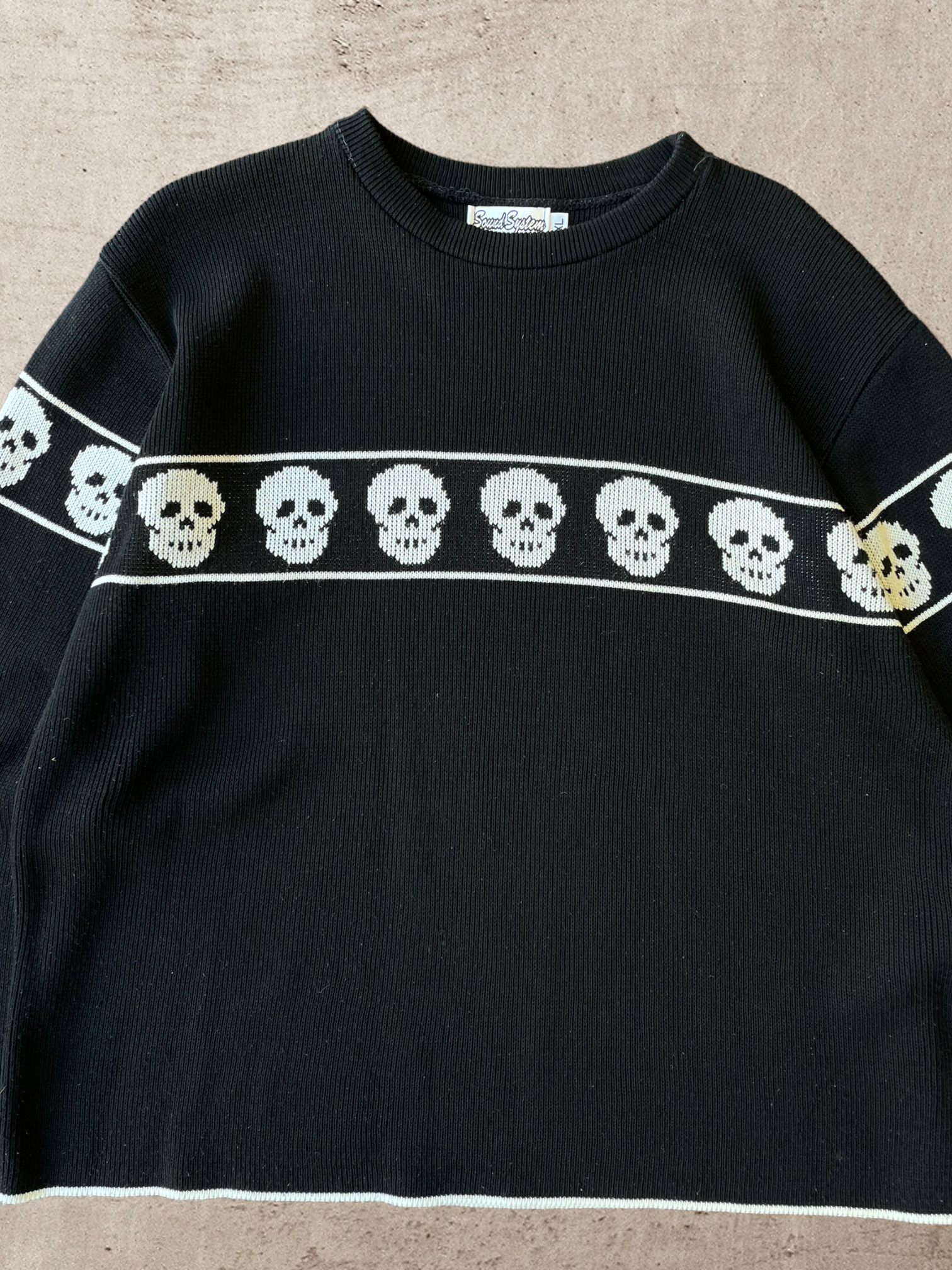 90s Skull Knit Sweater - Large