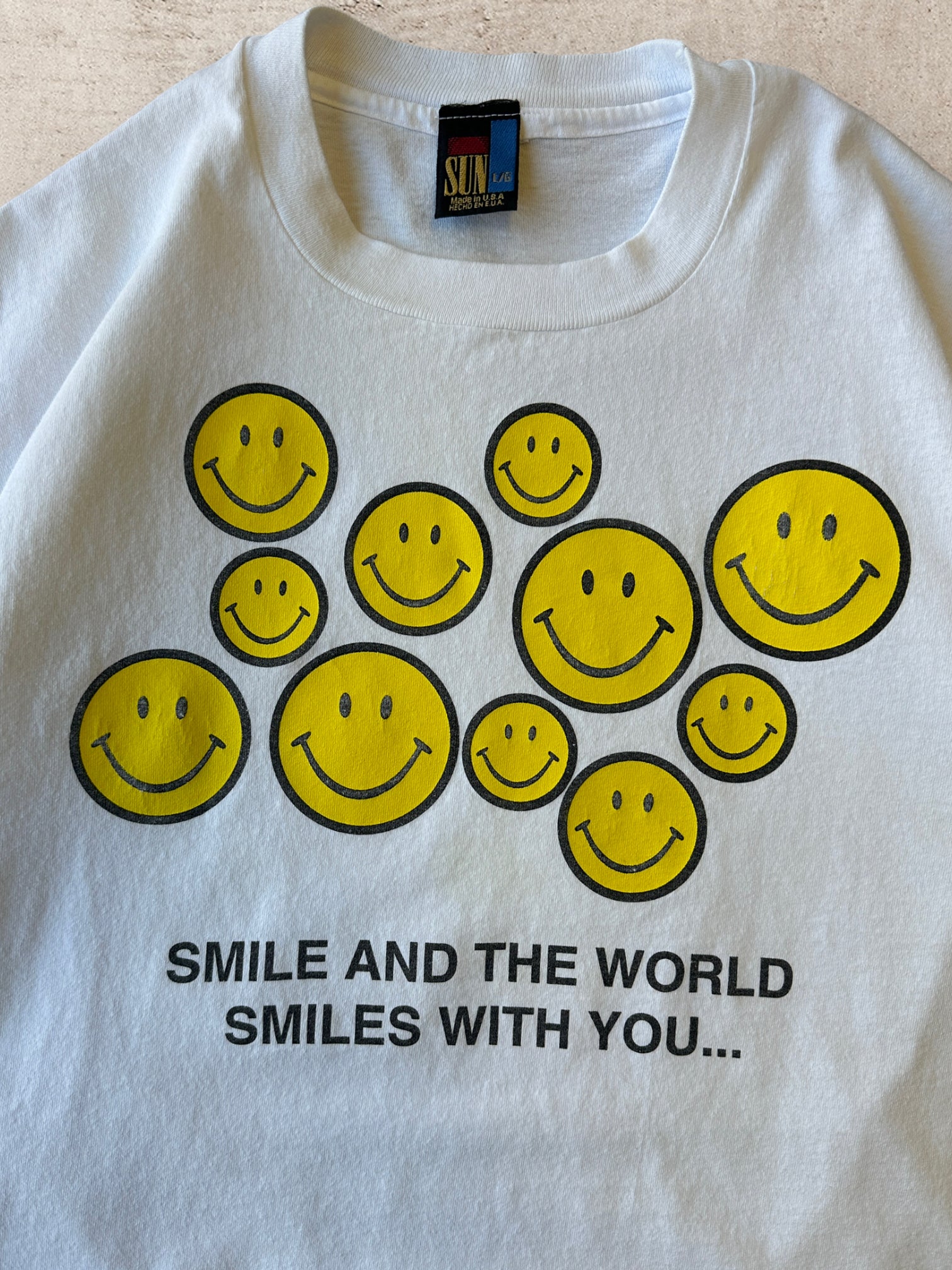 90s Smile Graphic T-Shirt - Large