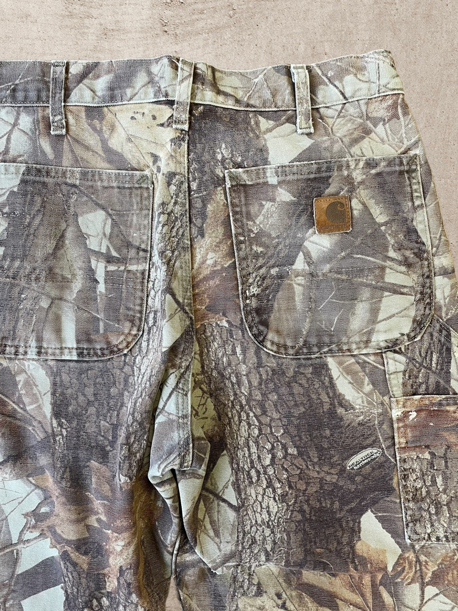 90s Carhartt Real Tree Camo Carpenter Utility Pants - 32x29