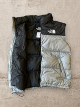 Load image into Gallery viewer, The North Face 700 Puffer Vest Silver/Grey - XL
